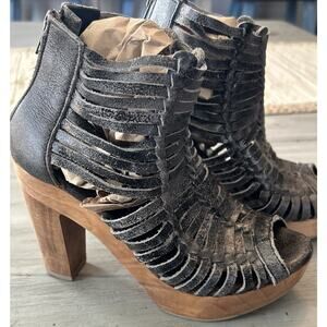 Sbicca Vintage Collection Black Yani Huarache Leather Wood Platform Shoe Sz 8